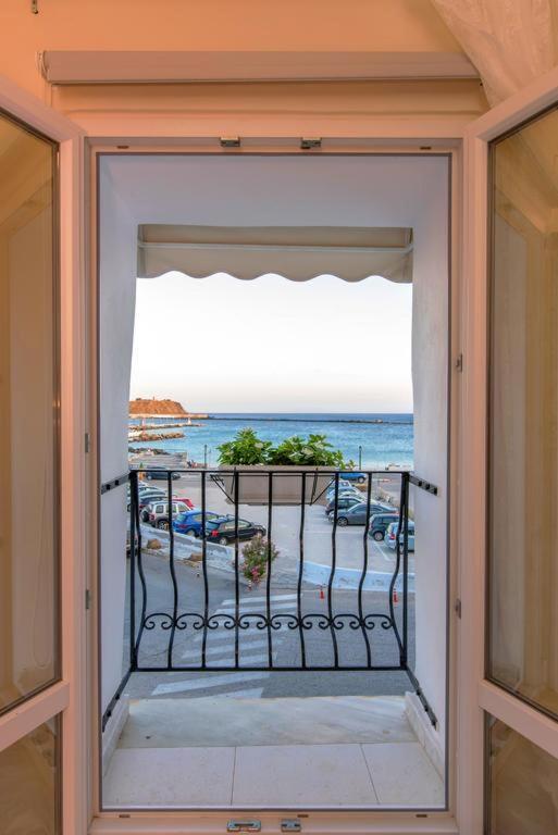 Fratelli Family Rooms Tinos Exterior foto